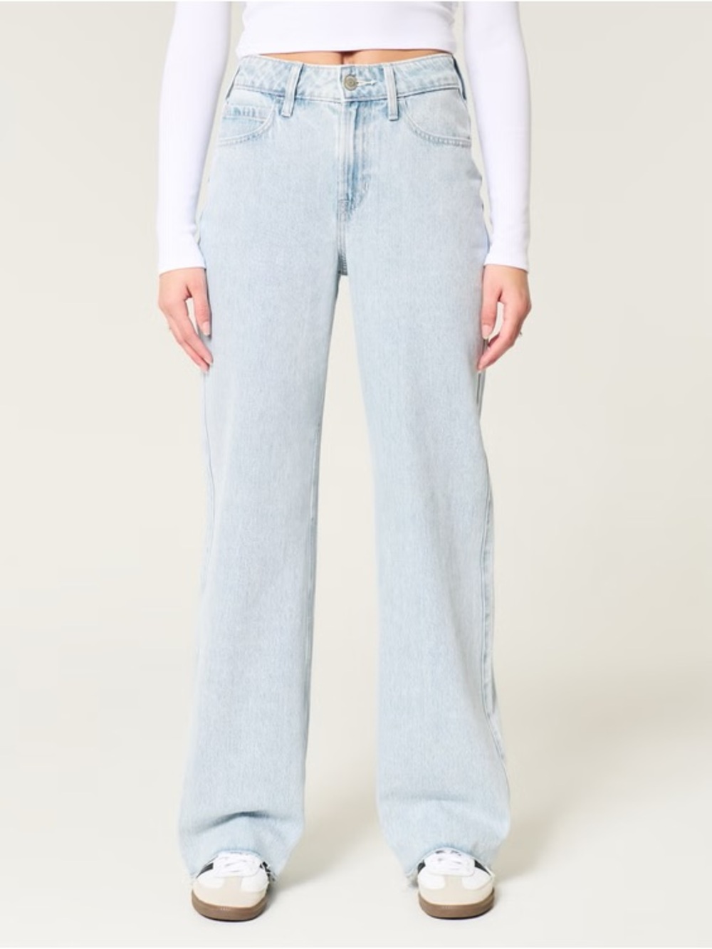 Hollister Ultra High Rise Baggy Light Wash Jeans